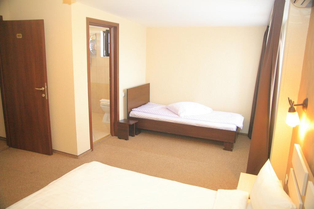 Pension Cleopatra Târgu-Mureş Zimmer foto