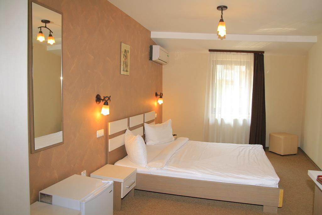 Pension Cleopatra Târgu-Mureş Zimmer foto